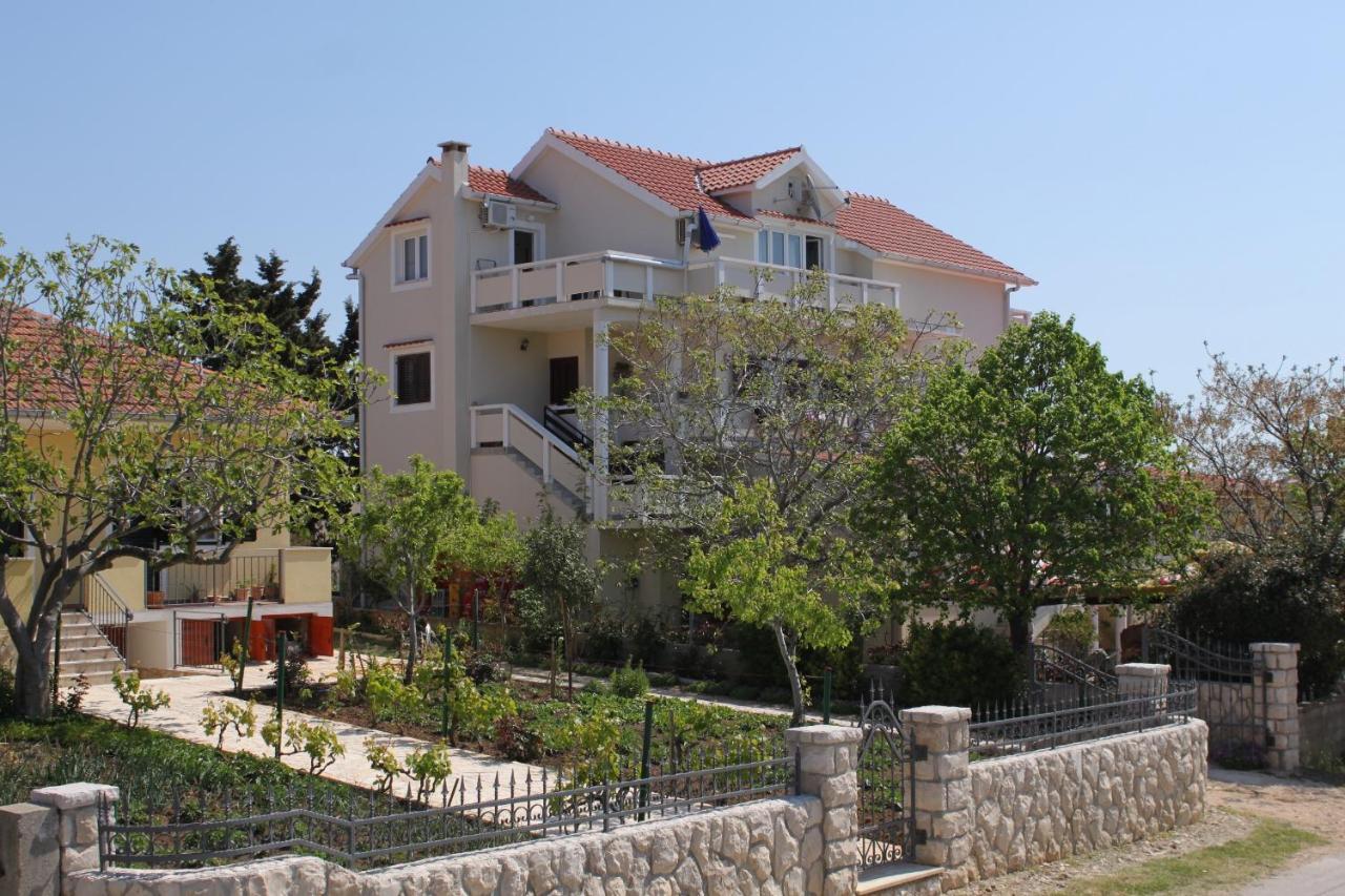 Apartments With A Parking Space Vrsi - Mulo, Zadar - 3276 ภายนอก รูปภาพ